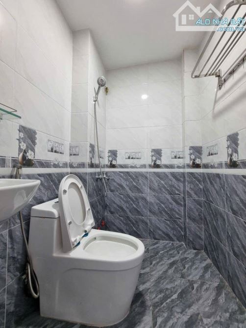 🧱 NHÀ BTCT 3 TẦNG SÂN THƯỢNG GIỮA LÒNG QUẬN 10 – CHỈ 6.5 TỶ – CÁCH MẶT TIỀN CHỈ 80M - 7