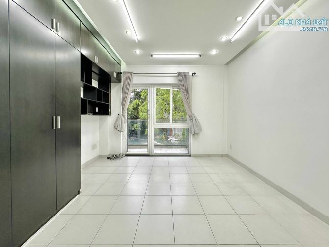 Siêu phẩm Đường Trục ngay ĐH Văn Lang Bình Thạnh 4 tầng 80m2 Giá 15.8 tỷ - 7