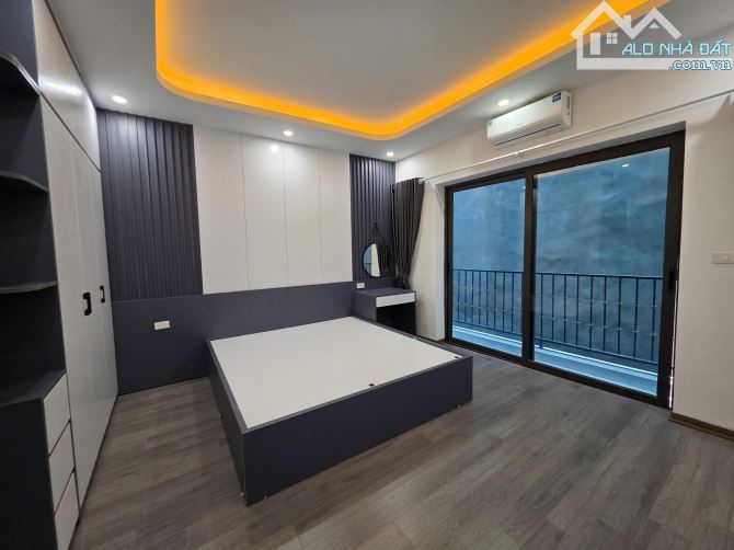 bán nhà trần phú hà đông 35m2, MT 4.5m, 5T, ngõ 4M thông, ô tô đỗ cửa, 7.9 tỷ - 8