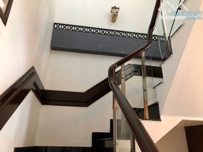 NHÀ ĐẸP ĐƯỜNG 14M – GIÁ CHỈ 11.4 TỶ Vị trí: Phường 14, Gò Vấp - 8