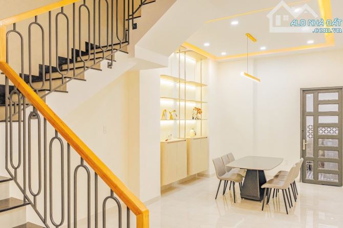 🌈Bán Nhà 5 Tầng Khu Đồng Bộ Gần Ngã Tư Ga Quận 12, DT 65m2(4x16) 7,2tỷ - 8