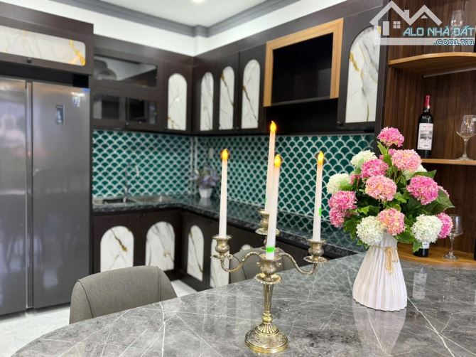 Nhà 1 mê hẻm 181 Quang Trung, 2 oto né nhau thoải mái - 8
