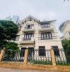 BÁN BIỆT THỰ VIEW HỒ CÓ 1 0 2 VĂN QUÁN-HÀ ĐÔNG,LÔ GÓC 2 MẶT THOÁNG,DT225MX3T, GIÁ 59,9 TỶ