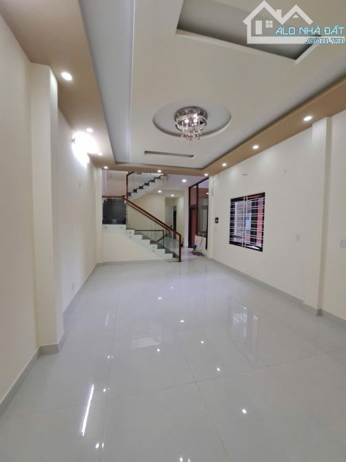 🔥🔥🔥Bán Gấp Nhà 3 Tầng Mặt Tiền Điện Biên Phủ, Vị Trí Kinh Doanh Đắc Địa Đà Nẵng Giá 19T