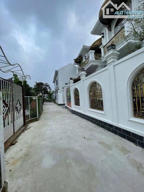 🅾️🅾️🅾️ĐẤT KIỆT Ô TÔ ĐẠI GIANG CÁCH AEON 500m