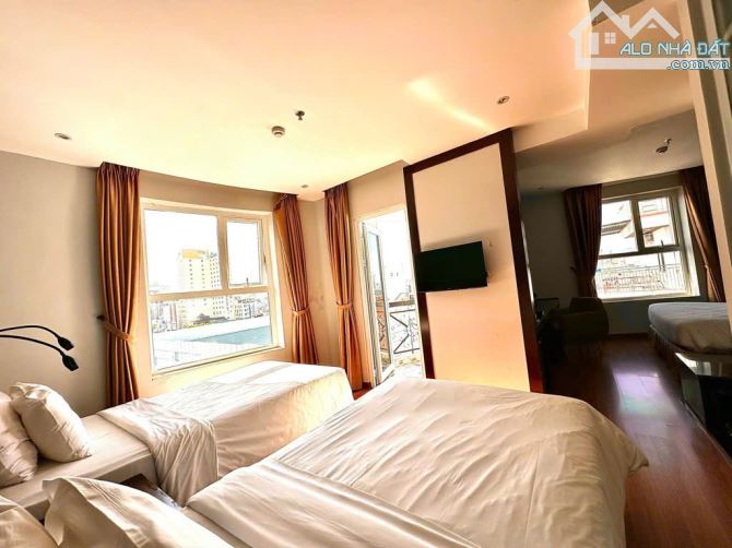 Bán tòa khách sạn 2 mặt tiền lê Quang Đạo 23p cho doanh thu tới 4 tỷ/năm