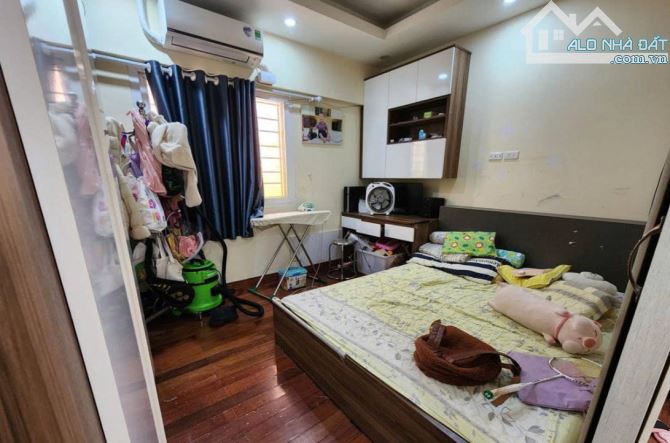 BÁN CHUNG CƯ CT3 NGUYỄN KHUYẾN VĂN QUÁN 96M2 , 3PN, 1 BAN CÔNG 5.X TỶ
