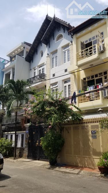 Nhà Quang Trung, P.10, GV. DT: 8m x 20m Nhà trệt 2 lầu ST, đường 10m, giá 15,6ty TL