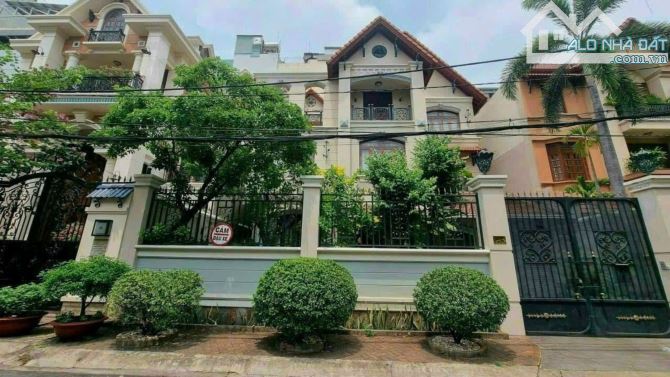 Bán nhà biệt thự Vườn Lan – 781 Lê Hồng Phong , DT: 15 x 20 , hầm 2 lầu , 100 Tỷ