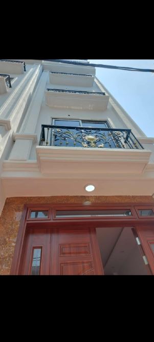 HOÀNG LIÊN, 5 TẦNG, 4,95 TỶ,  MỚI TINH, SỔ VUÔNG