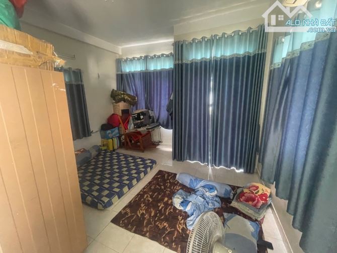 🏡 BÁN NHÀ ĐẸP - BÙI THẾ MỸ, HẺM TRƯỚC NHÀ 4M 33M2 ,4 TẦNG PHƯỜNG 10, TÂN BÌNH 4.5 Tỷ TL n