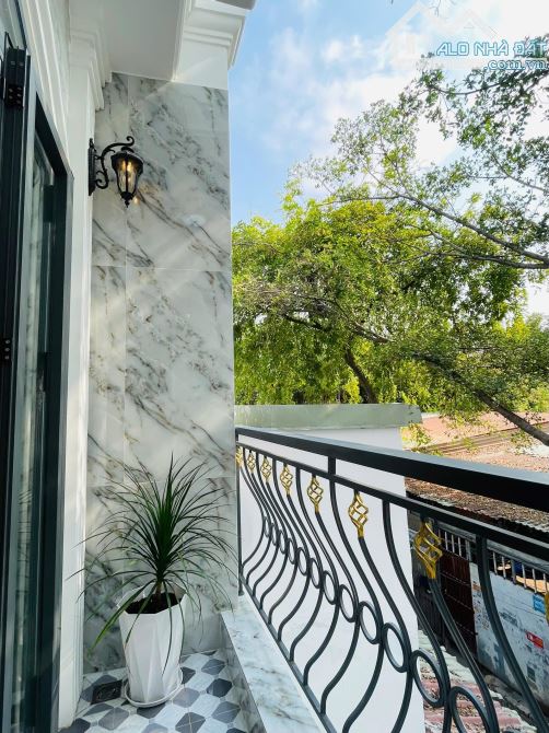 BÁN NHÀ MỚI XÂY – GẦN CHỢ BÌNH TRỊ ĐÔNG – GIÁP ĐƯỜNG TÊN LỬA – CHỈ 6,3 TỶ
