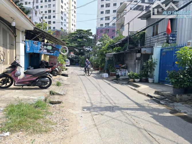 LÔ ĐẤT 2 MẶT HẺM - HẺM Ô TÔ 8M - XÔ VIẾT NGHỆ TĨNH, GẦN QUẬN 1 - 128M² - GIÁ CHỈ 18 TỶ