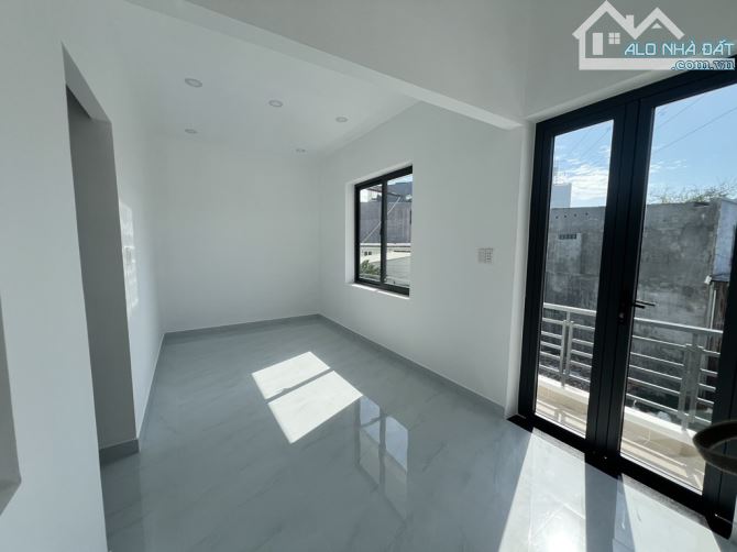 BÁN NHÀ TÂN PHÚ Q7 - HTP - 72M2 - 2 TẦNG 3PN  - NHỈNH 5 TỶ - 10