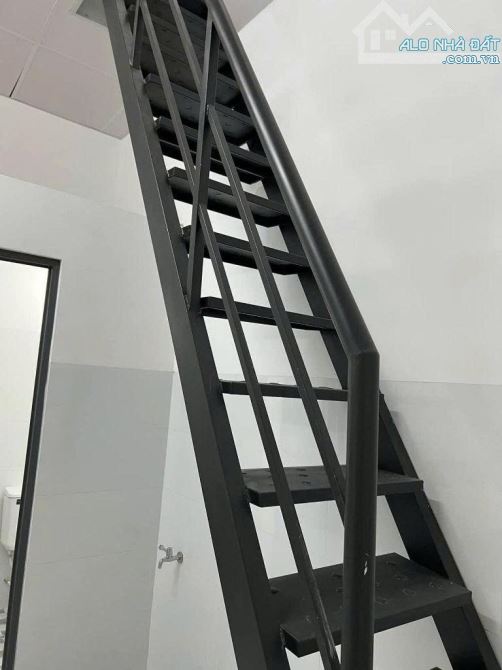CHỦ GỬI - BÁN GẤP DÃY TRỌ 200M2 GỒM 10 PHÒNG ĐANG CHO THUÊ - 870 TRIỆU - 11
