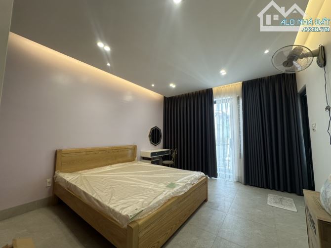 Định cư cần bán BIỆT THỰ, 6.75m x 14.6m, 4 tầng, 5pn, tặng toàn bộ nội thất, giá 7.8 tỷ TL - 11