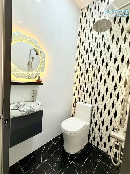 Nhà P4 cách Trần Hưng Đạo 15m trung tâm Tp Mỹ Tho, Tiền Giang - 11