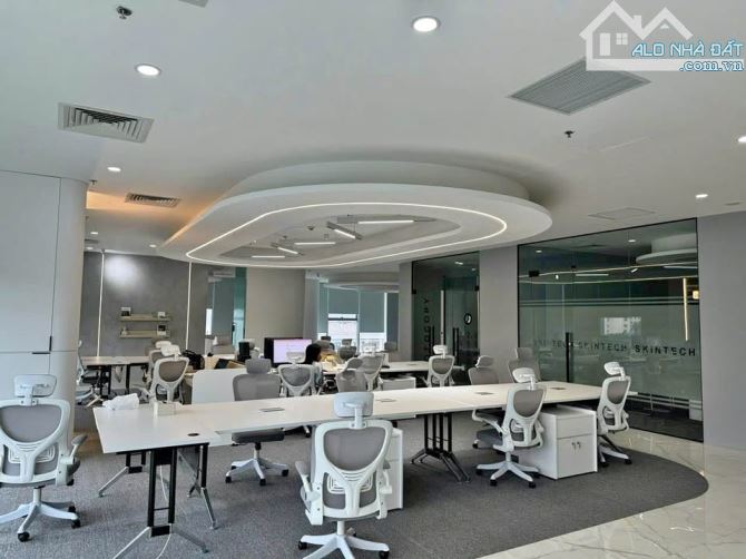BÁN GẤP NHÀ MẶT PHỐ NGUYỄN CHÍ THANH, VỈA HÈ KINH DOANH_DT 100M2, 8 TẦNG, MT 9.5M, 50TỶ - 1