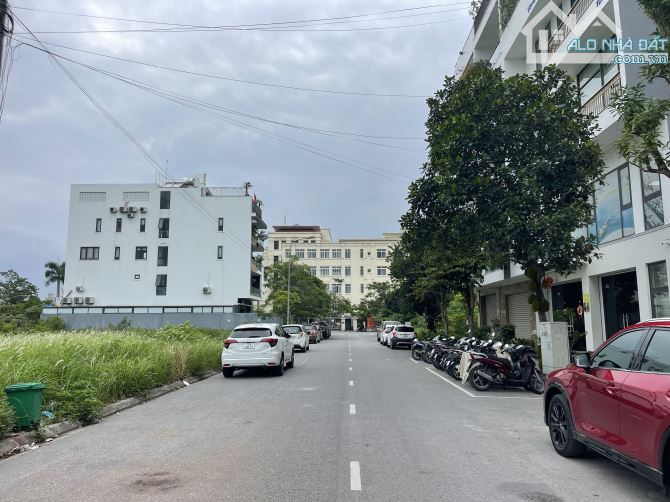 334.8m2 đất biệt thự tuyến 2 Lê Hồng Phong - Ngang 12.4m - Đông Bắc - 1