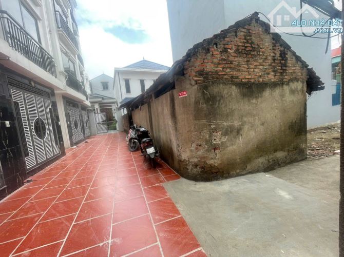 Đất Biên Giang Hà Đông 50m lô góc, gần chợ và trường học giá 4 tỷ - 1