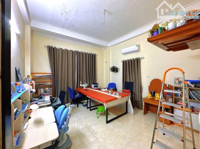 Bán Nhà Nghĩa Đô - Cầu Giấy, Ô tô tránh, 50m2, 3 tầng, 11,7 Tỷ - 1