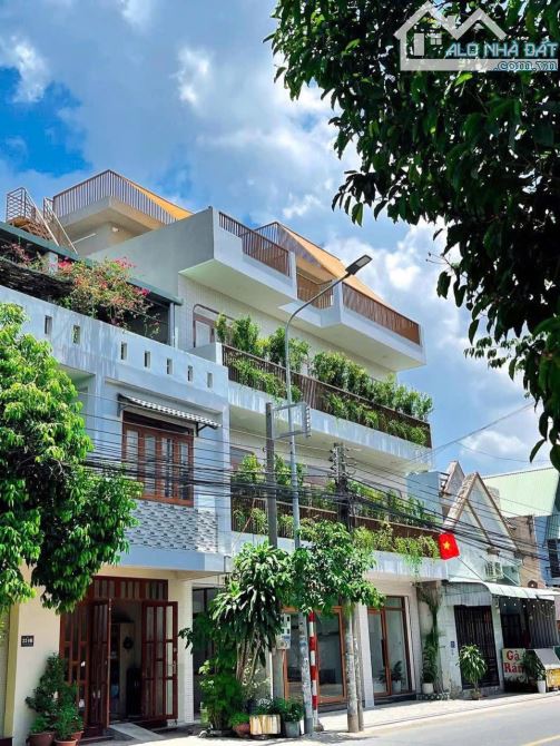 Bán Nhà Hoàn Công 3 Lầu gần chợ Dĩ An 1 , Tp Dĩ An , Bình Dương - 1
