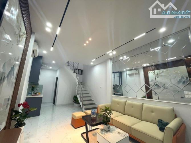 BÁN NHÀ NGÕ 345 KHƯƠNG TRUNG 30m2 3 TẦNG MT 3.5m CHỈ 3.5 TỶ CÁCH NGÕ OTO 10m - 1