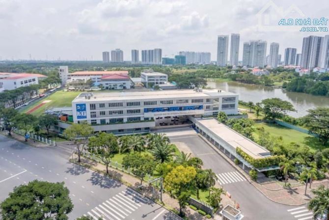 TOÀ NHÀ CHUẨN Y KHOA QUỐC TẾ- DTSD: 17,000 M2- NGANG 71M- 7 TẦNG- 6 THANG MÁY- 5,5 TỶ/TH - 1