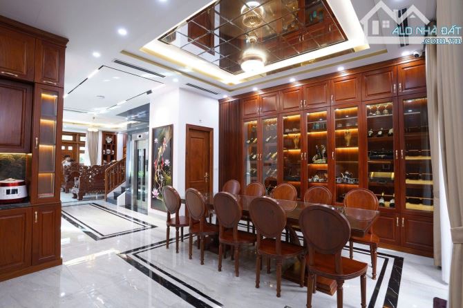 BÁN BIỆT THỰ DƯƠNG NỘI – HOÀN THIỆN ĐẸP, THANG MÁY – TẶNG FULL NỘI THẤT XỊN SÒ CHO CHỦ MỚI - 1