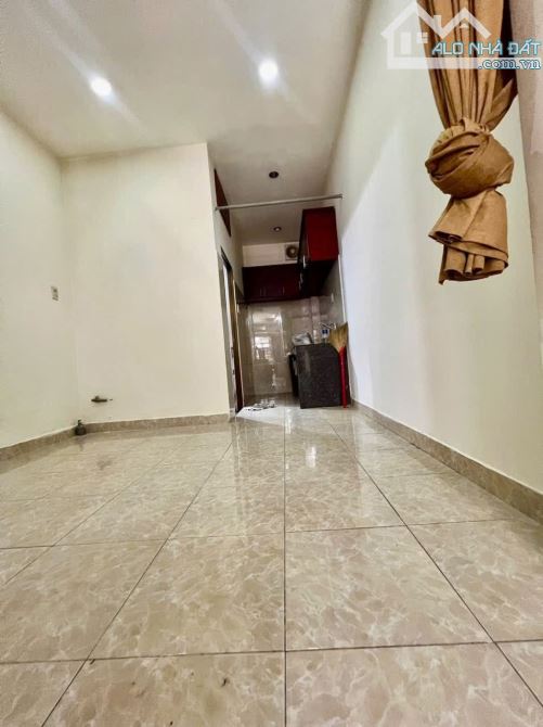 BÁN NHÀ DTSD 72M2 NGUYỄN HỮU HÀO P.6 Q.4 HƠN 3TY - 1