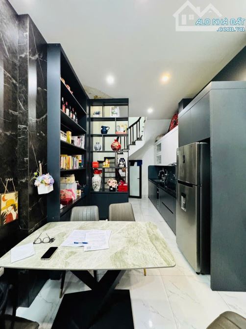 Siêu đẹp Lạc Long Quân, lô góc, gần Hồ Tây - 1