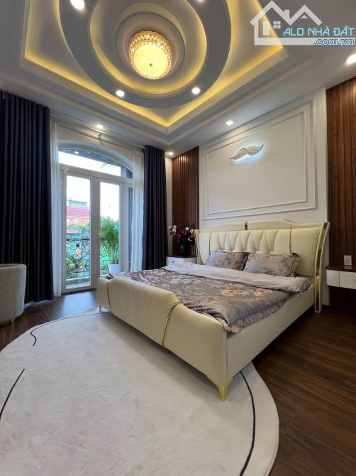Đẹp Như Tranh, phố Nguyễn Văn Cừ 65m x 7T Thang Máy, mt 5m, chỉ 16.15 tỷ. Có TL - 1