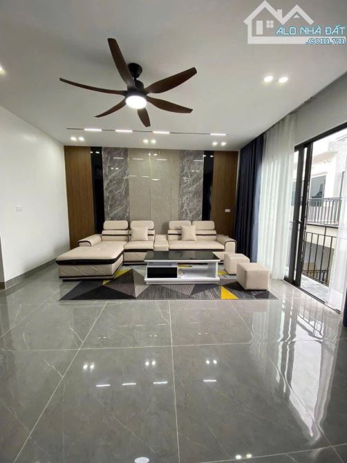 🌟 BÁN NHÀ HOÀNG NHƯ TIẾP  – THANG MÁY  – 41M2 – 6 TẦNG – MẶT TIỀN 5.8M – 11.2 TỶ 🌟 - 1