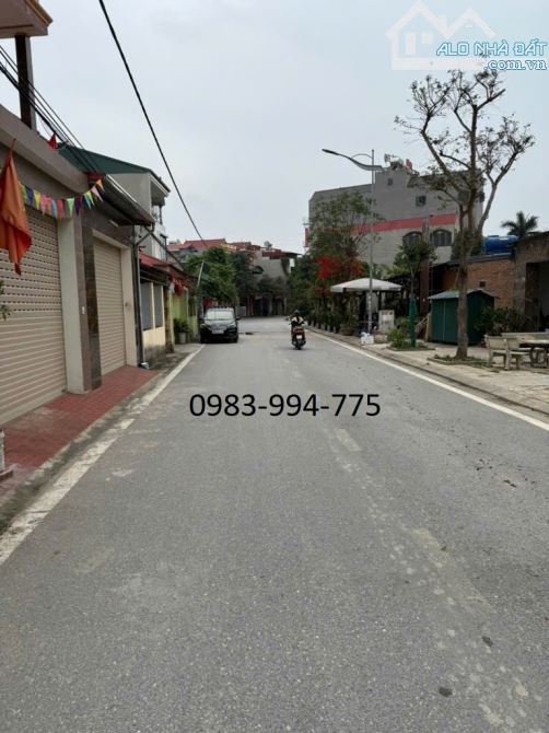 BÁN ĐẤT PHỐ HỒ, THUẬN THÀNH. 60M2 * MT 4,8M * 2,7 TỶ. LÔ GÓC, XE 7 CHỖ ĐỖ CỬA. - 1
