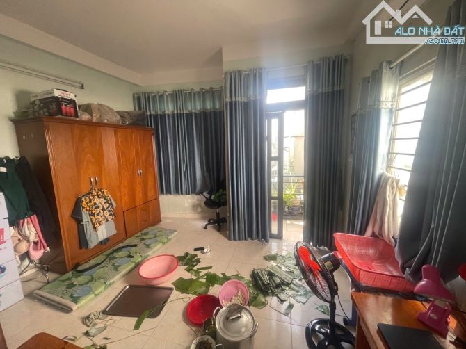 🏡 BÁN NHÀ ĐẸP - BÙI THẾ MỸ, HẺM TRƯỚC NHÀ 4M 33M2 ,4 TẦNG PHƯỜNG 10, TÂN BÌNH 4.5 Tỷ TL n - 1