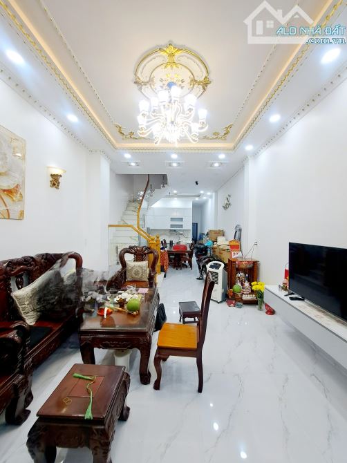 BÁN NHÀ MỚI XÂY – GẦN CHỢ BÌNH TRỊ ĐÔNG – GIÁP ĐƯỜNG TÊN LỬA – CHỈ 6,3 TỶ - 1