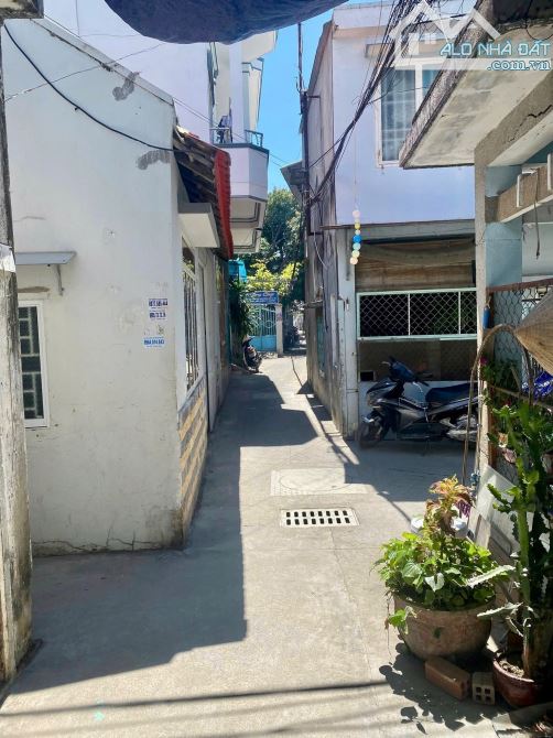 Bán nhà cấp 4 căn góc (2PN) ngay TTTP Nha Trang gần Cầu Hộ cách đường Bến Cá chỉ 100m - 2