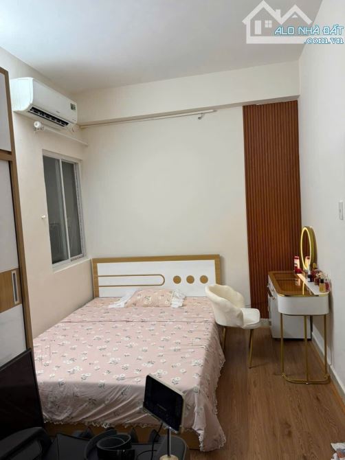 Căn Hộ Sổ Hồng Tại Hoàng Quân,Phường Vĩnh Hoà. cách biển Nha Trang Giá Chỉ 1,8 Tỷ - 2