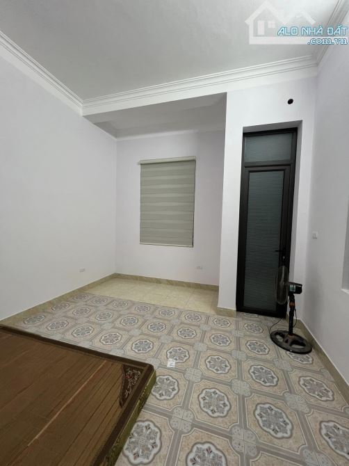 BÁN NHÀ MẶT NGÕ 12,8 TỶ 46m 7 TẦNG MT 4,2m Ô TÔ ĐỖ CỬA KINH DOANH ĐỈNH TRẦN CUNG CẦU GIẤY - 2