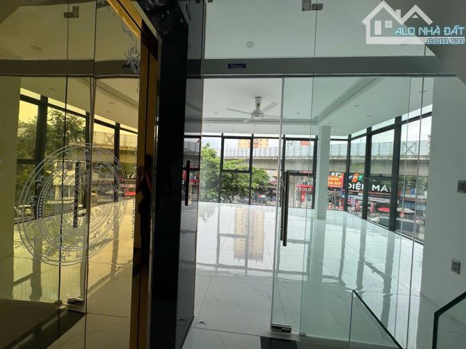 BÁN NHÀ MẶT PHỐ QUANG TRUNG, KINH DOANH, DIỆN TÍCH 50M2 , 7 TẦNG, THANG MÁY, GIÁ 16.8 T. - 2