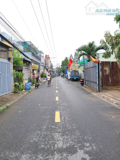 đất 1125,8m2 13ty5 TL MT đường Trần Thị Xanh chỉ 12 triệu/m2 p.Tân Đông Hiệp Tp.Dĩ An - 2