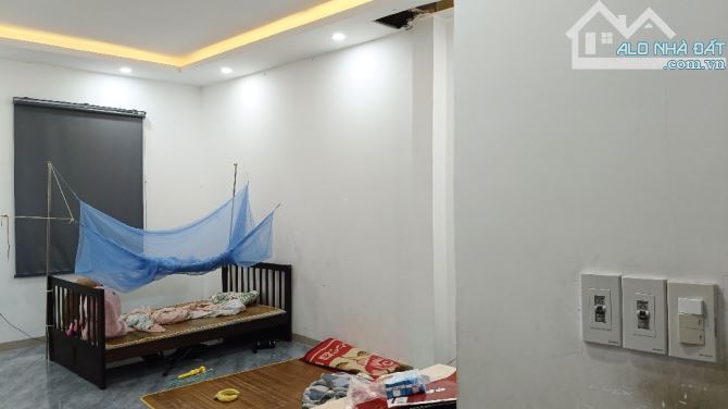 NHÀ 3 TẦNG_VỊ TRÍ KD VÍP_HỒ TÙNG MẬU_DT 110M2_NGANG 5M_GIÁ SẬP HẦM CHỈ 9 TỶ - 2