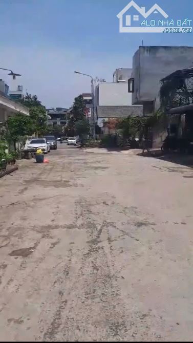 TÌM CHỦ NHANH CHO LÔ ĐẤT ĐẸP NGAY TRUNG TÂM THỊ TRẤN LONG THÀNH - 2