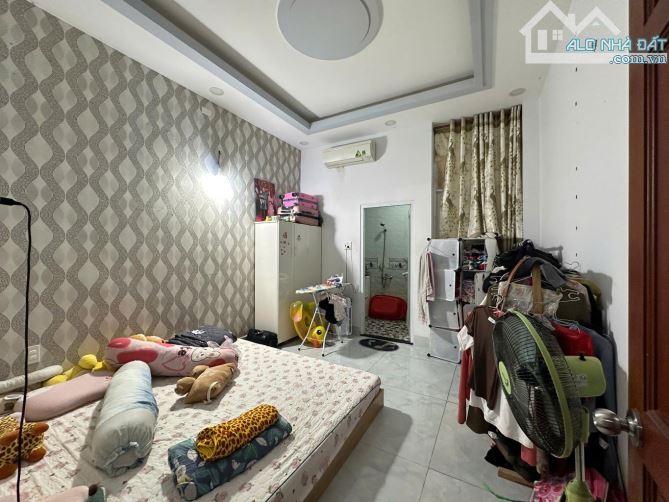 Bán nhà Tân Bình 6,8 Tỷ Phan Huy Ích, Phường 15, 5 Tầng, Ô tô vô nhà - 2