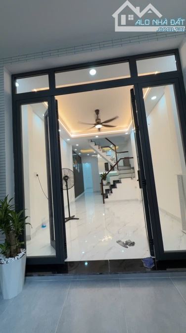 NHÀ ĐẸP GẦN KCX TÂN THUẬN Q7 - 59M2 - 2 TẦNG 4PN - NHỈNH 5TỶ - 2