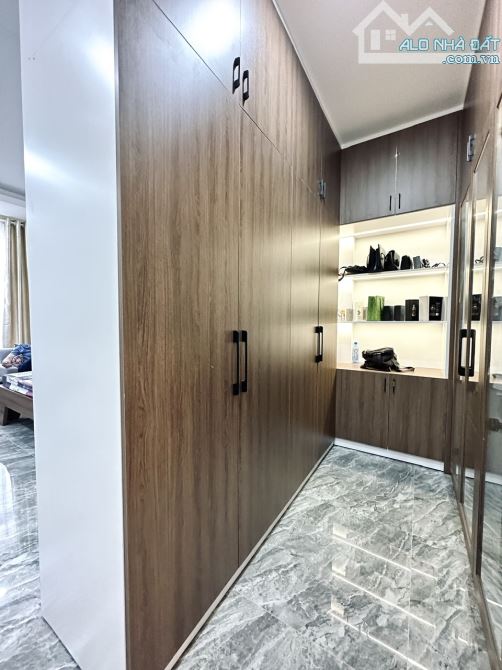 Biệt thự Đường 8m Khu K300 – Nguyễn Minh Hoàng - C18, P12, TB. 8,7m x 16m (136m2). Giá tốt - 2