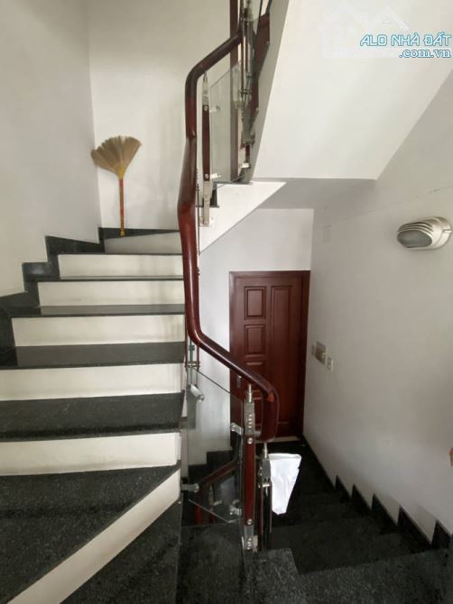 BÁN NHÀ QUẬN 7, 4 TẦNG, GẦN CHỢ TÂN THUẬN TÂY, 4x12M, 4PN, TRẦN VĂN KHÁNH - 2