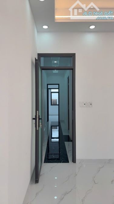 TRẦN VĂN KHÁNH- QUẬN 7- 59M²- 2 TẦNG- MỚI TINH- HƠN 5 TỈ XÍU - 2