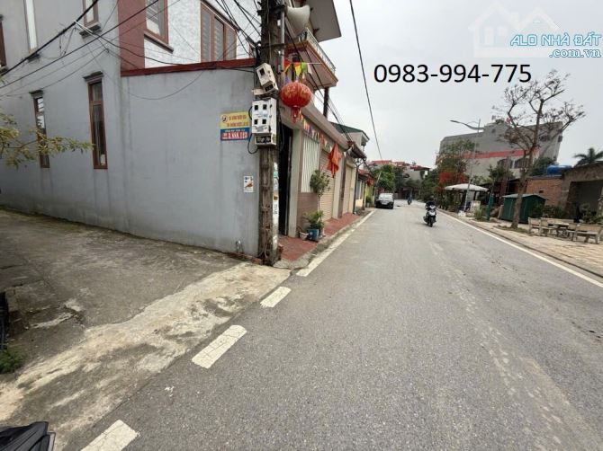 BÁN ĐẤT PHỐ HỒ, THUẬN THÀNH. 60M2 * MT 4,8M * 2,7 TỶ. LÔ GÓC, XE 7 CHỖ ĐỖ CỬA. - 2