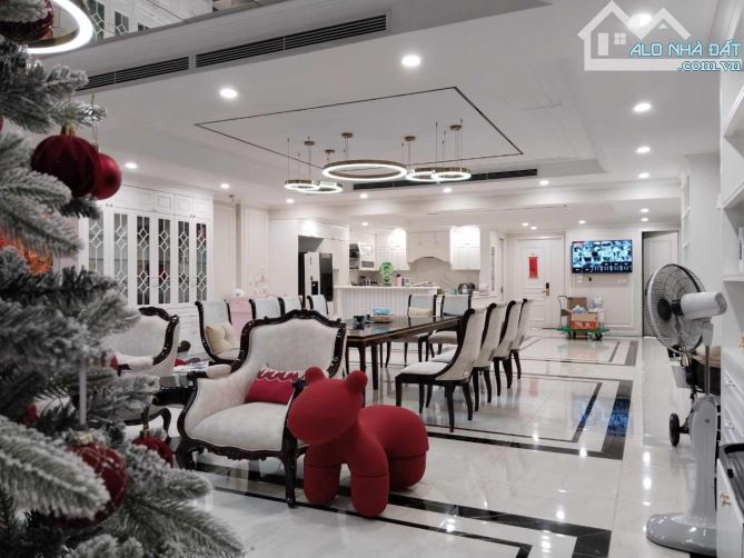 HIẾM NHẤT LONG BIÊN - TÒA VĂN PHÒNG CHO THUÊ - 2 THANG MÁY - VỊ TRÍ VIP - 2